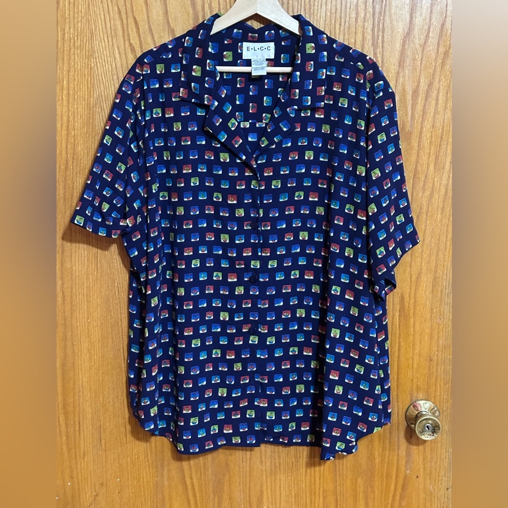 E.L.C.C. Women’s 2xL Colorful‎ Patterned Short Sleeve Shirt sailboats